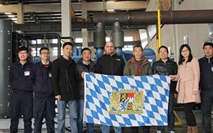 Engineer of Germany MTU make training to Calsion’s engineer